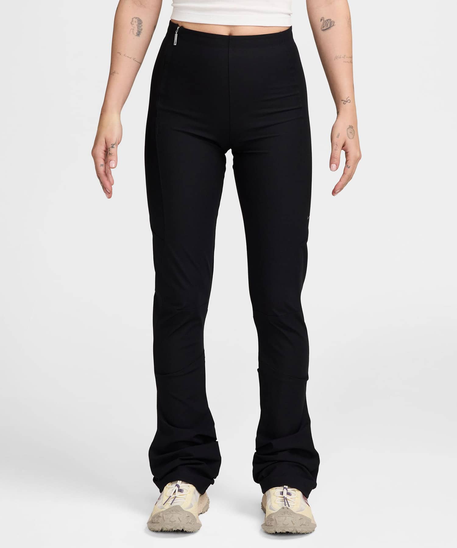 NIKE W NRG NK PANT DWR BLACKのメイン画像