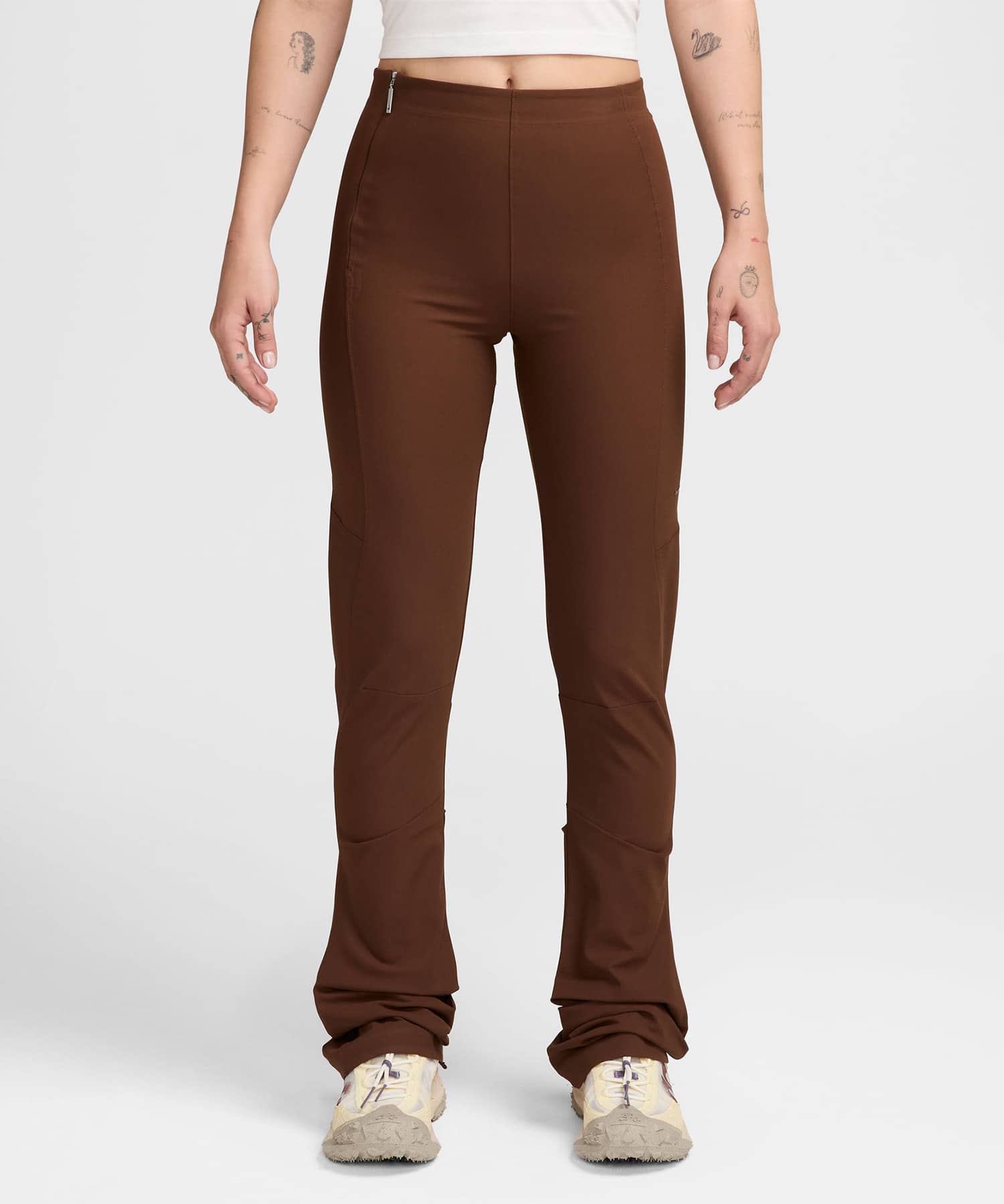 NIKE W NRG NK PANT DWR CACAO WOWのメイン画像