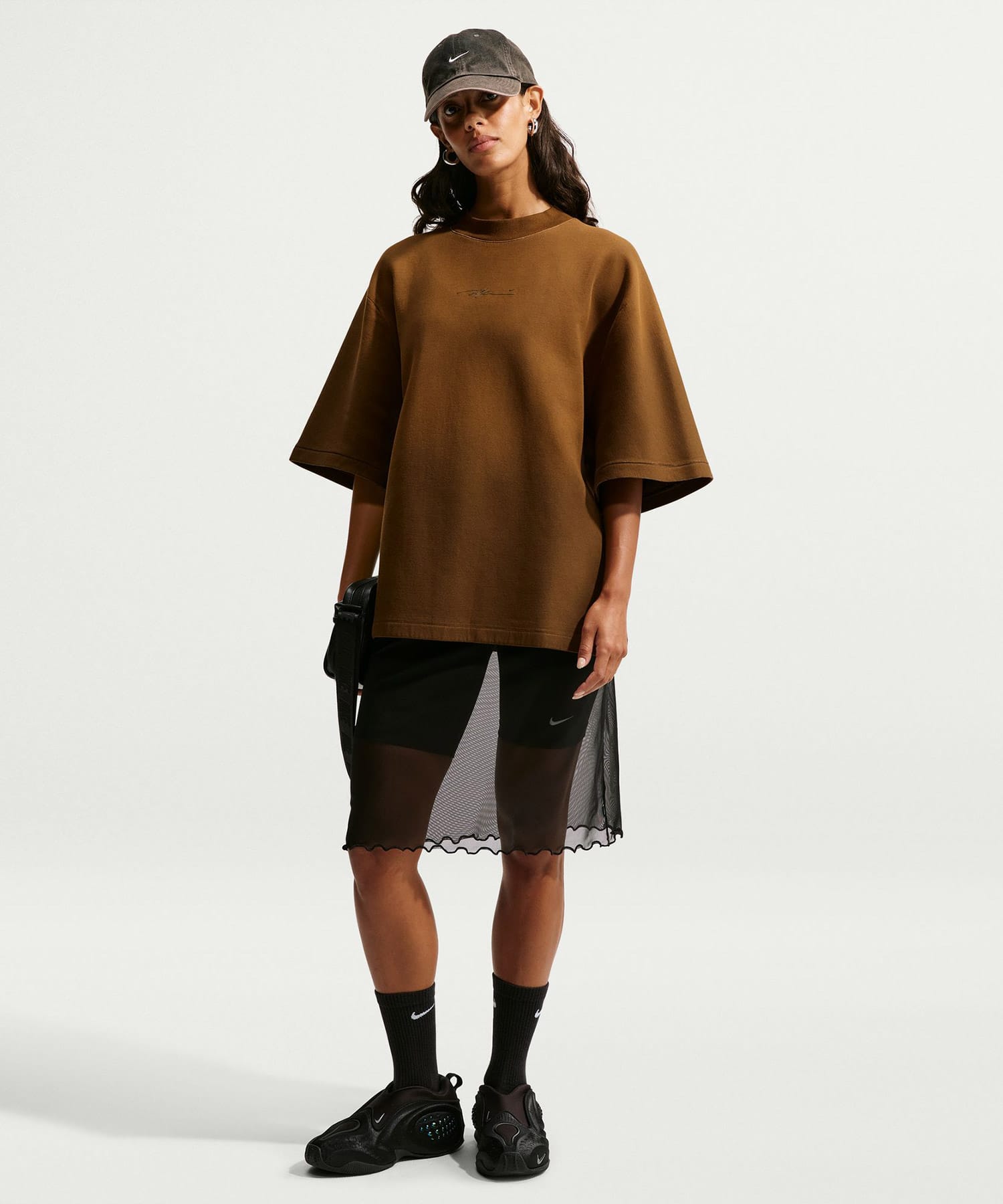 NIKE W NRG NK SS TOP CACAO WOWのメイン画像