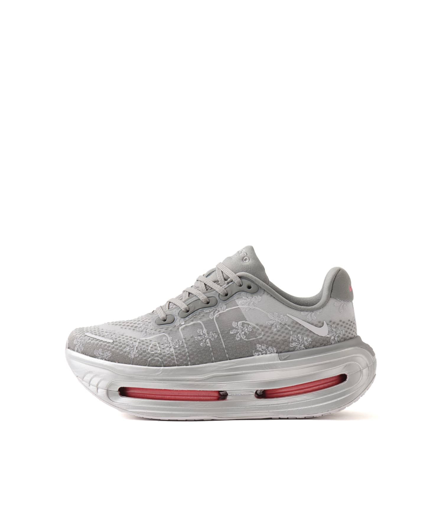 NIKE WMNS VOMERO PRM QS FDL GEYSER GREY/PEONY-METALLIC SILVERのメイン画像