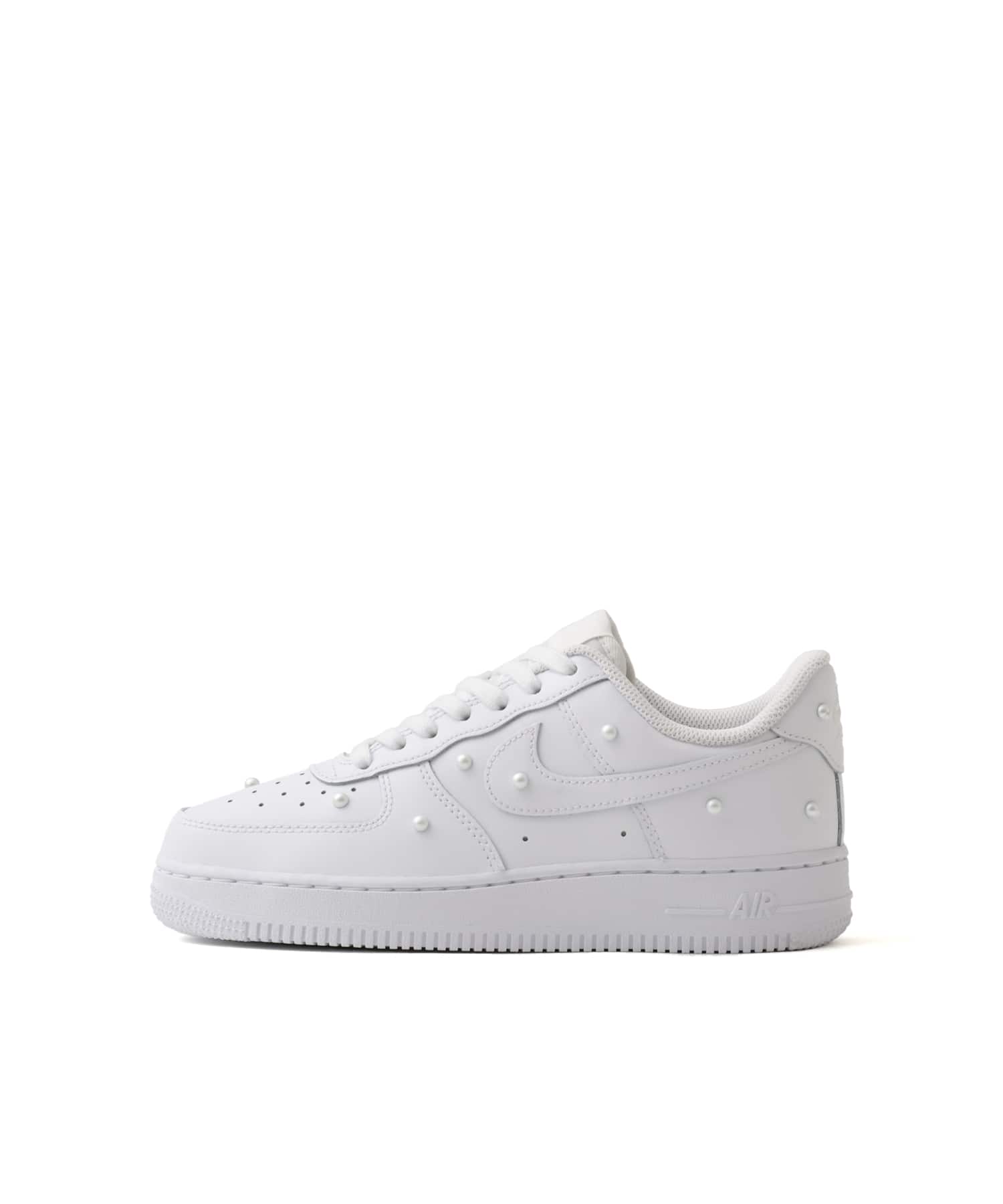 NIKE W AIR FORCE 1 '07 SE WHITE/WHITE-MTLC SUMMIT WHTのメイン画像