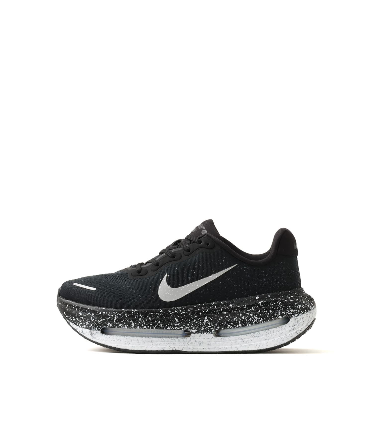 NIKE W VOMERO PREMIUM QS BLACK/MTLC SILVER-WHITEのメイン画像