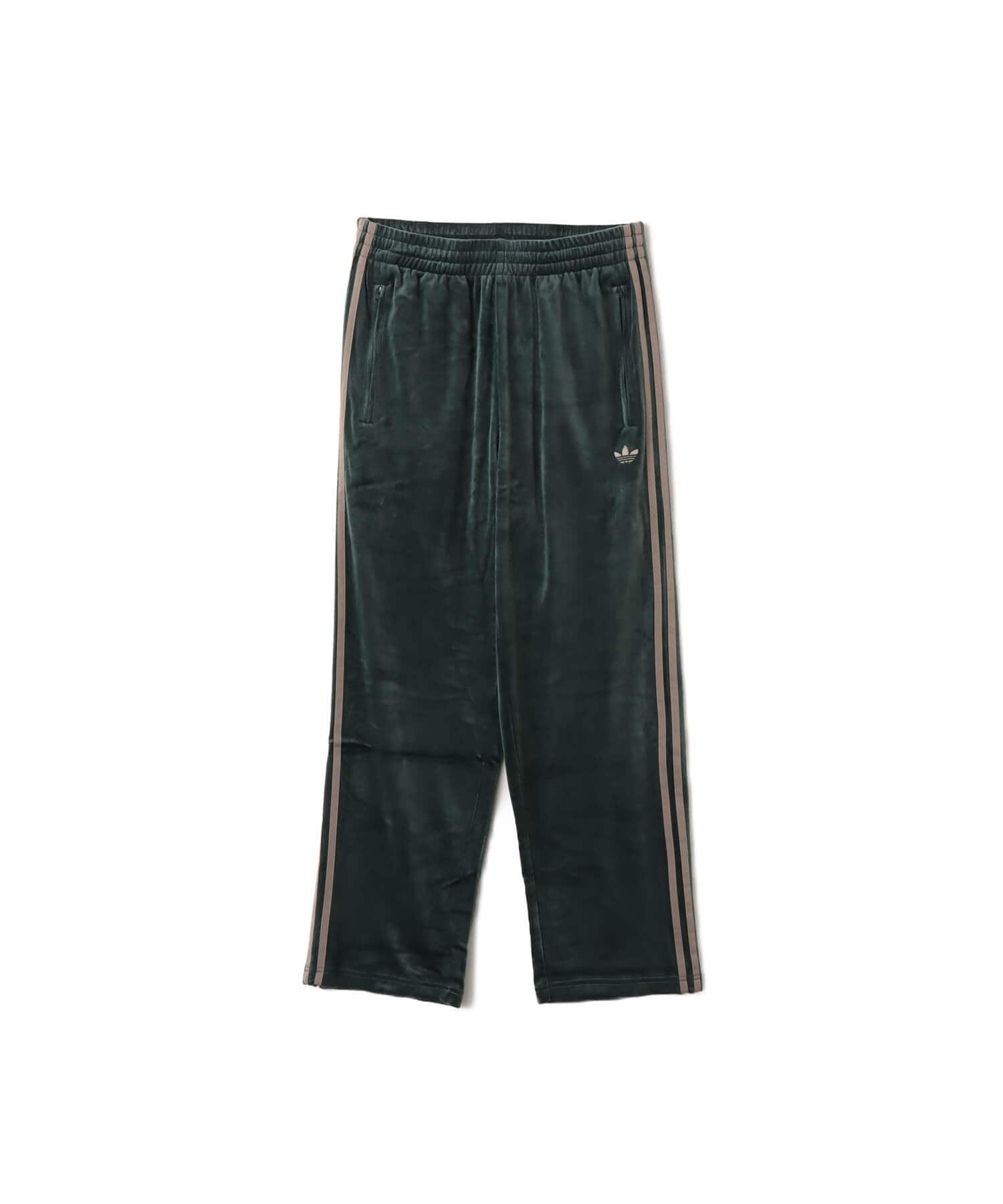 adidas FIREBIRD VELOUR TRACK PANTS シャドーグリーンのメイン画像