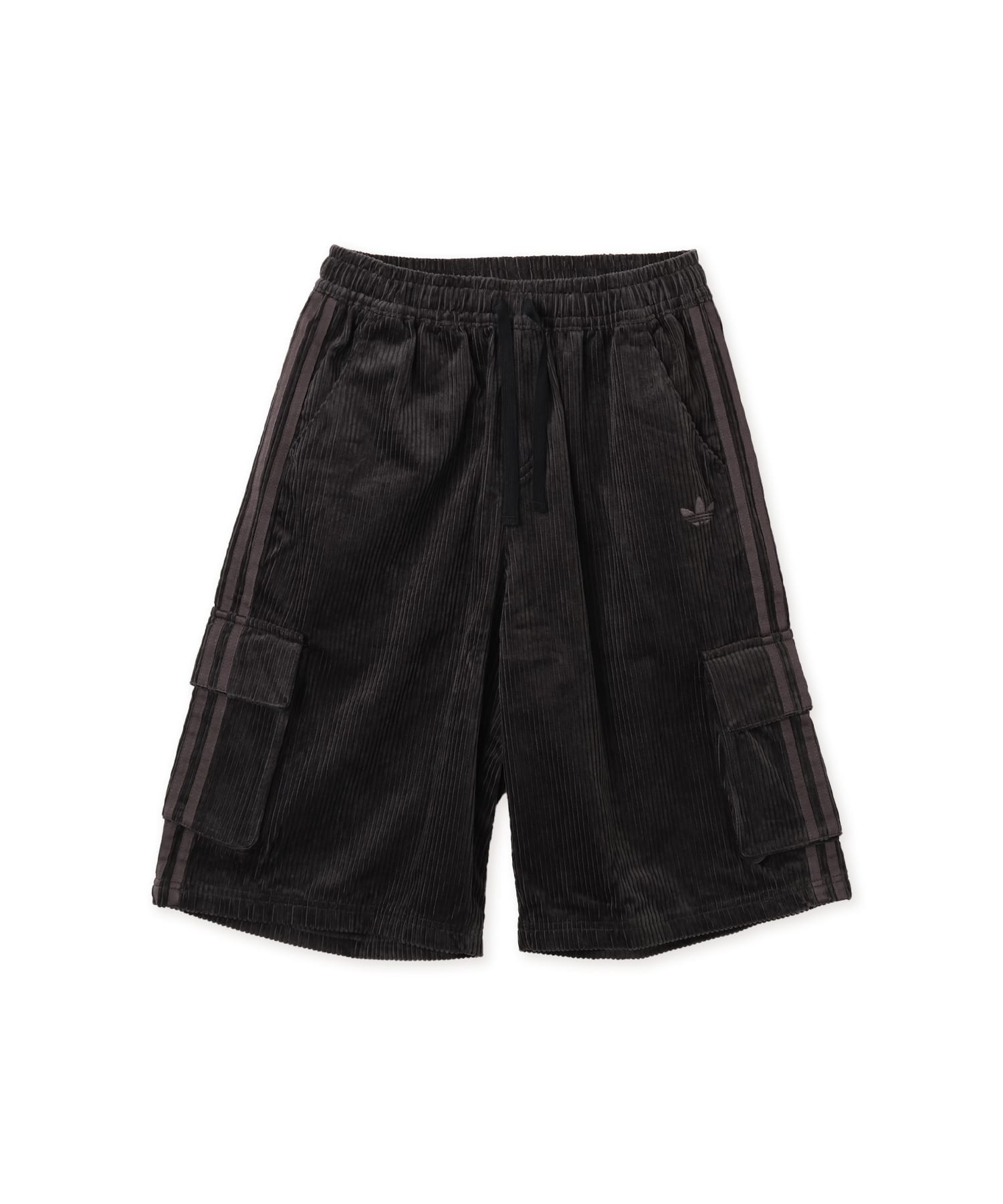adidas ADICOLOR CARGO SHORTS ブラックのメイン画像