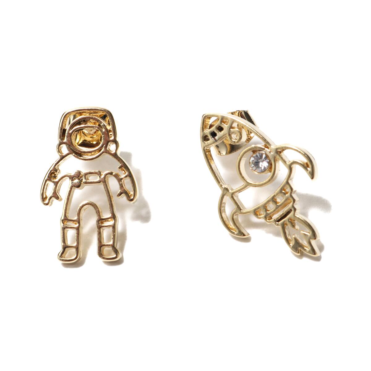 Atmos Pink 宇宙飛行士 宇宙船 ピアス Tx Gold 19fa I