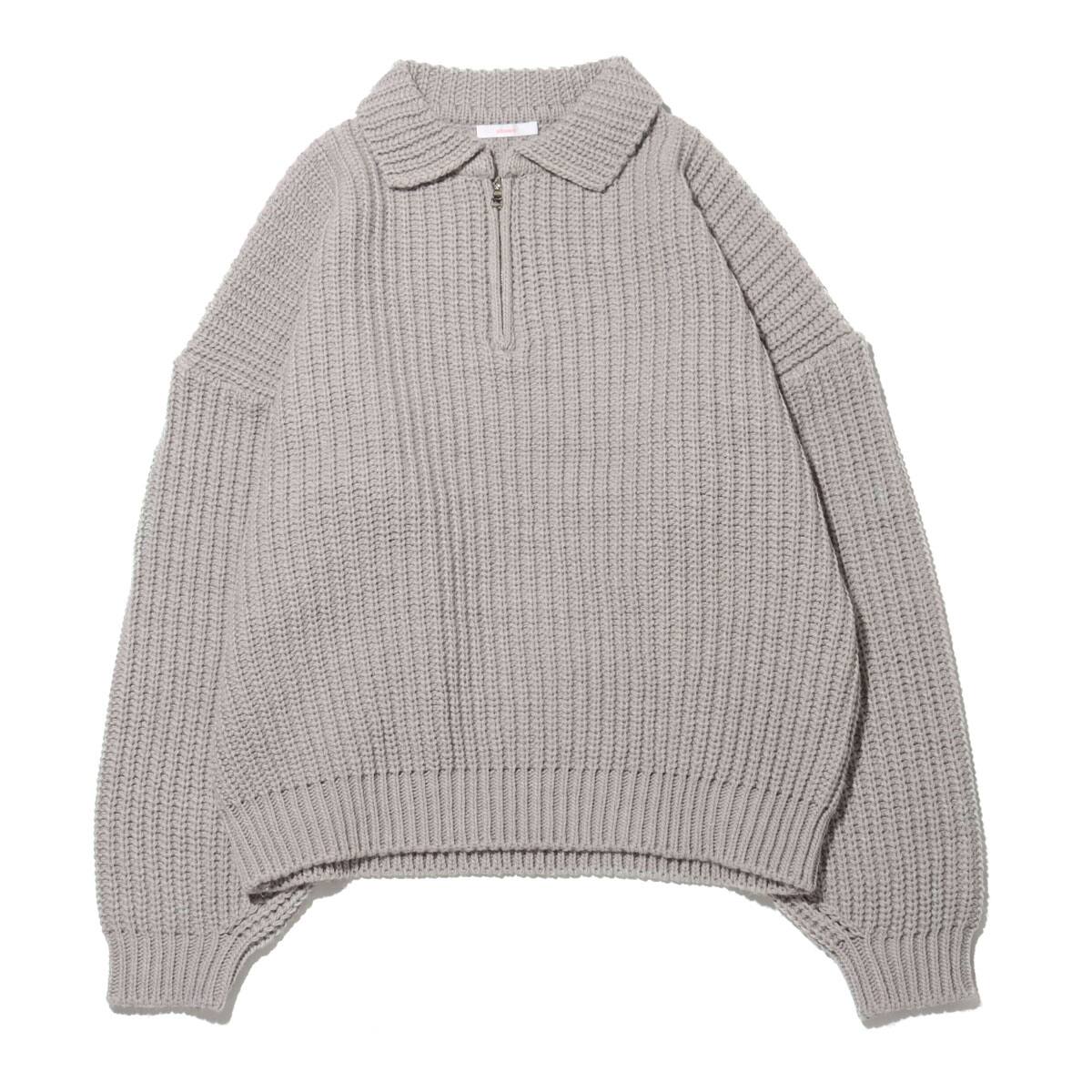 atmos pink ハーフジップ ニット トップス GRAYのメイン画像