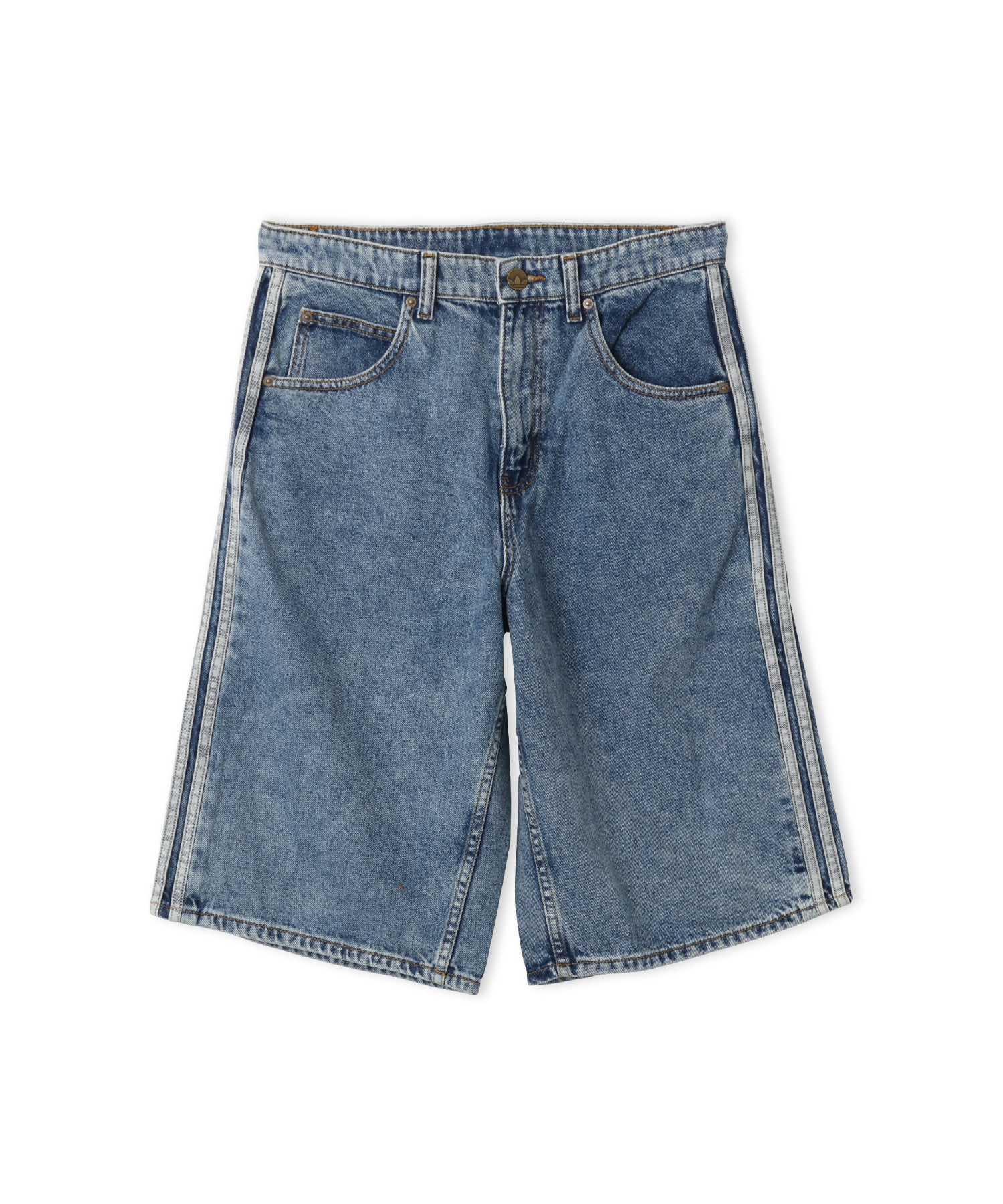 adidas FIREBIRD ADICOLOR LIGHT WASH DENIM SHORTS ウォーンブルーデニムのメイン画像
