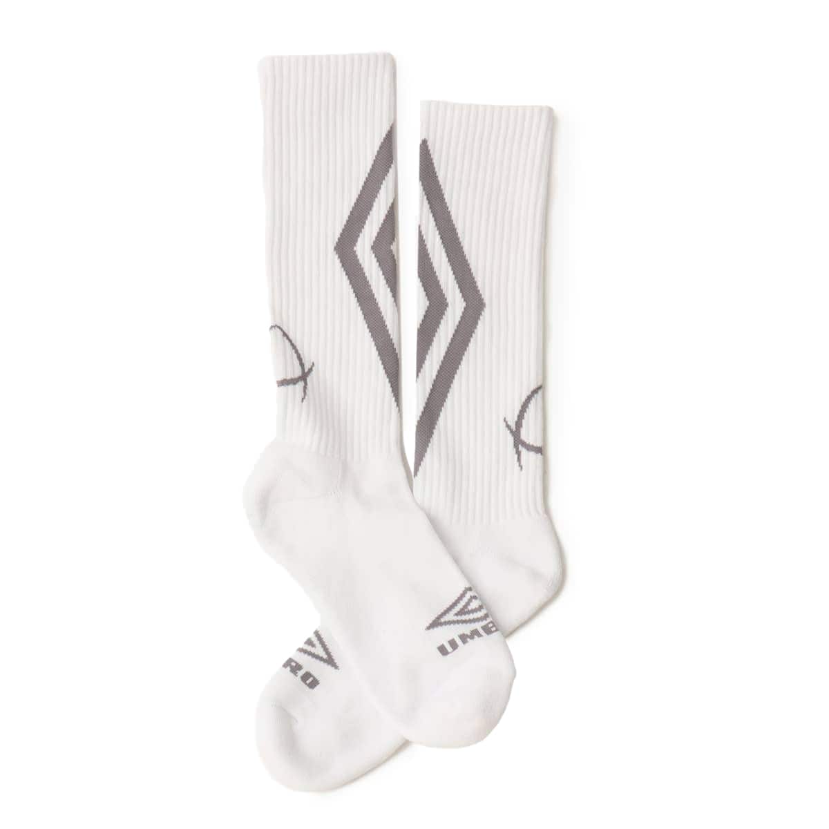 UMBRO x atmos Jacquard Logo Socks WHITEのメイン画像