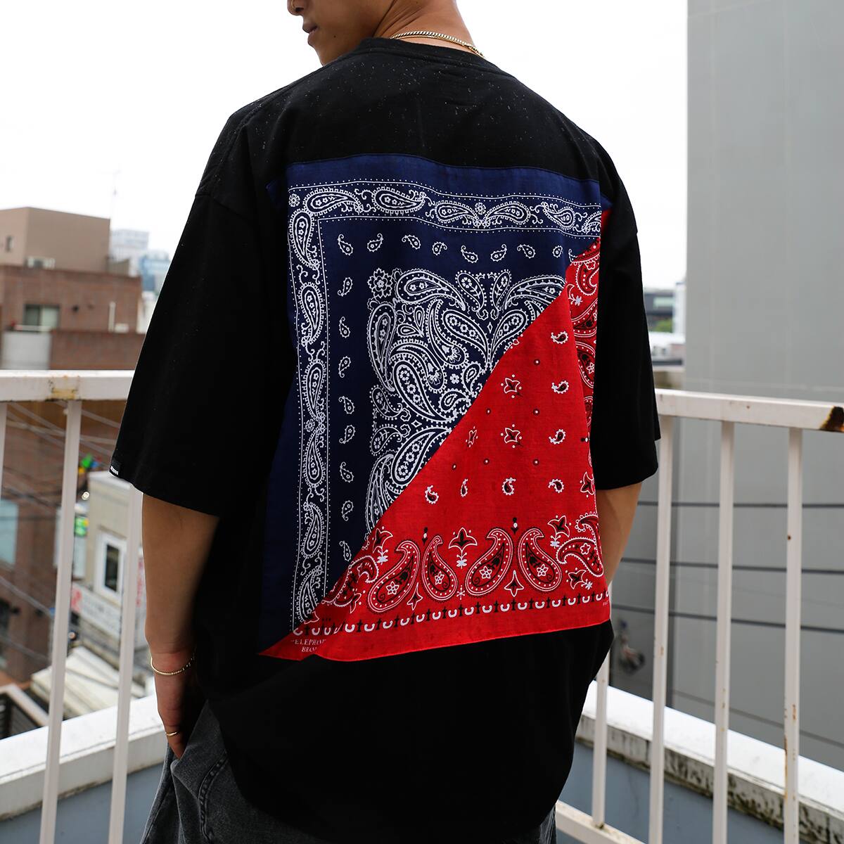 atmos x ELEPHANT BRAND BANDANA TEE BLACK / RED / BLUE 21SP-I_photo_large