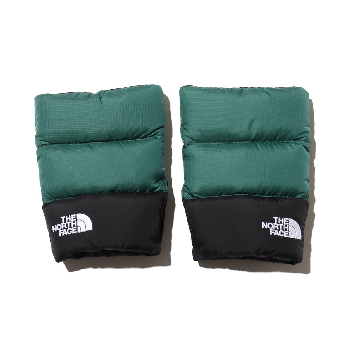 THE NORTH FACE Nuptse Hand Warmer TNFグリーン のメイン画像