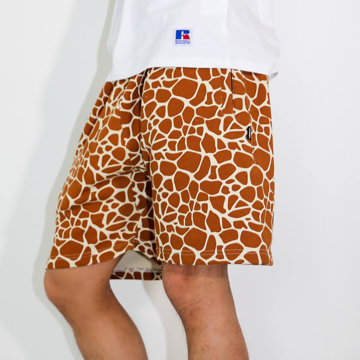 atmos x RUSSELL ATHLETIC SWEAT SHORTS GIRAFFE 21SP-I_photo_large