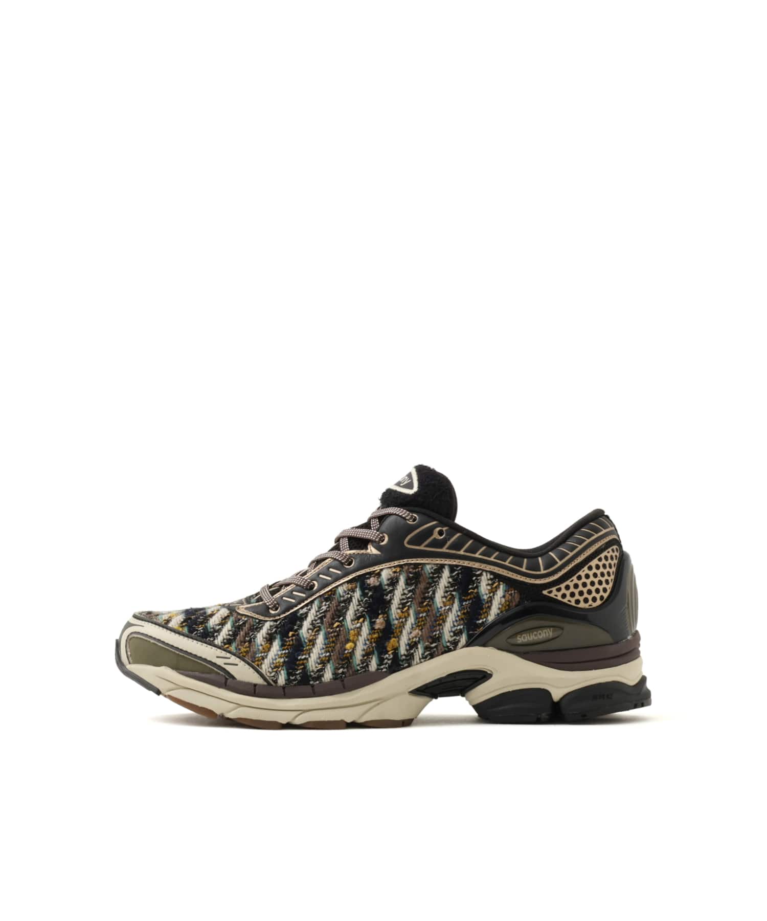 Saucony PROGRID PARAMOUNT SWEATER WEATHER BLACK/AUREATEのメイン画像