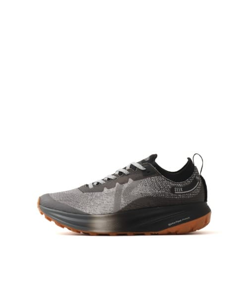 KEEN SEEK BLACK/MAGNET - ブラック