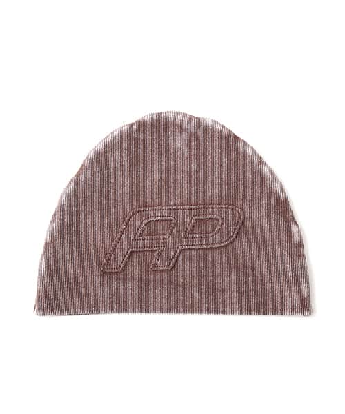 atmos pink Pigment Logo Beanie BROWN - ブラウン