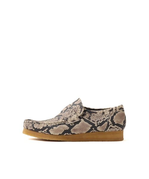 CLARKS WallabeeLoafer Grey Snake Lea Grey Snake Lea - グレー