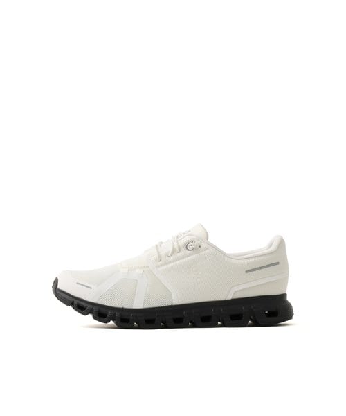 On Cloud 6 M
