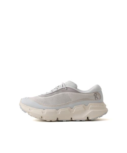 On CLOUDSOMA HIKE W Glacier | Pearl - グレー