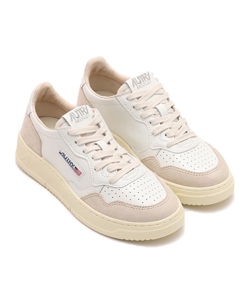 AUTRY MEDALIST LOW WHITE