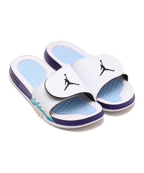 JORDAN BRAND JORDAN HYDRO V RETRO WHITE/BLACK-NEW EMERALD-GRAPE ICE