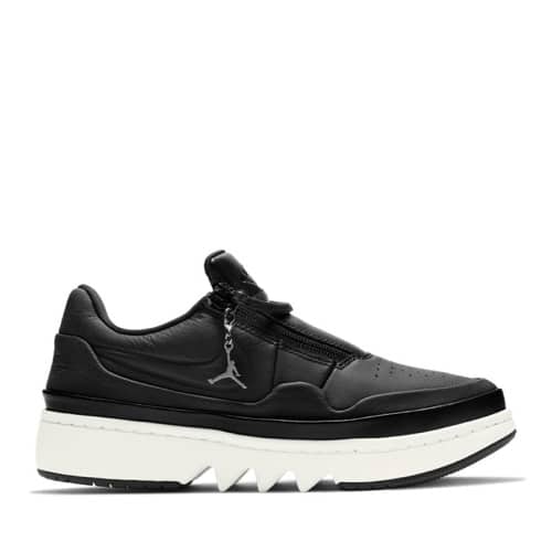JORDAN BRAND W AIR JORDAN 1 JESTER XX LOW BLACK/BLACK-SAIL-BLACK 19SU-I