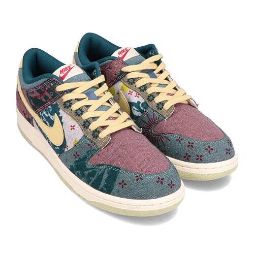 NIKE DUNK LOW SP