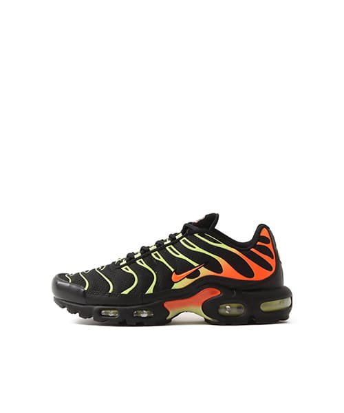 NIKE AIR MAX PLUS