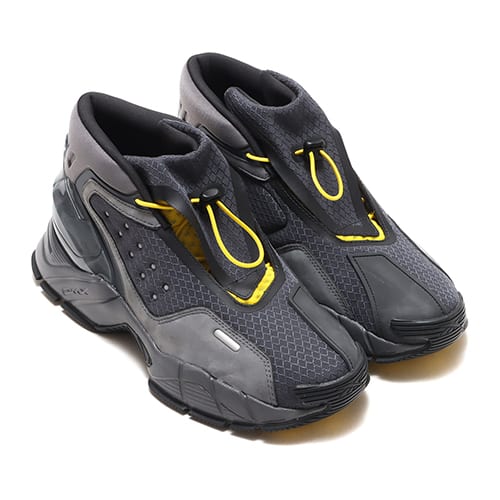 Reebok Ghostbusters INSTAPUMP FURY MU プラウドピンク