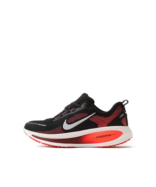 NIKE VOMERO 18