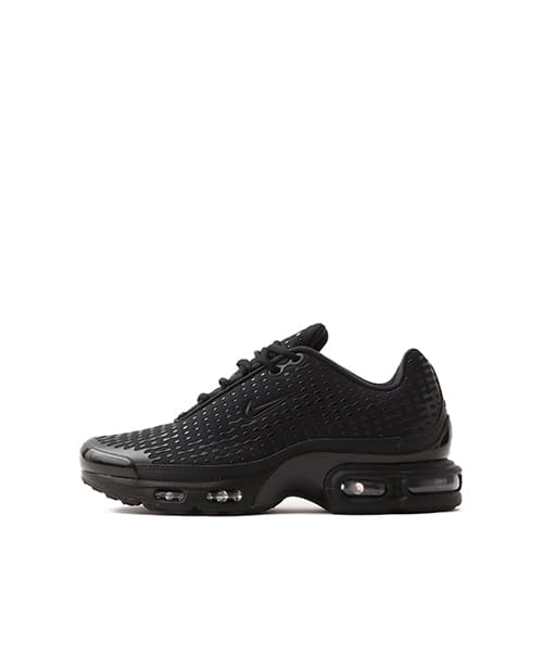NIKE AIR MAX PLUS VII