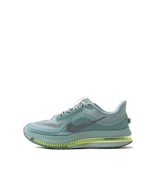 NIKE PEGASUS PREMIUM CANNON/SEAWEED-BARELY VOLT-VOLT - ブルー