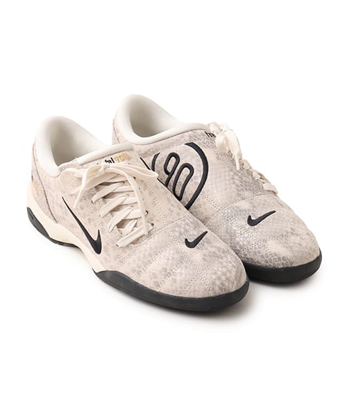 NIKE WMNS T90 SE