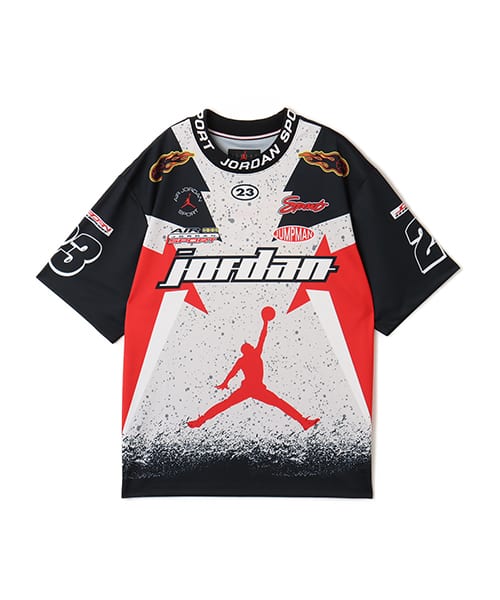JORDAN BRAND M J ESS STMT GFX SS TOP MTRSPT NEUTRAL GREY/BLACK/FIRE RED