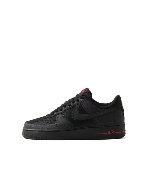NIKE AIR FORCE 1 '07