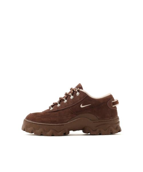 NIKE W LAHAR LOW v1