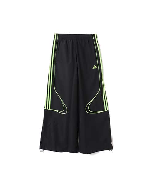 adidas TEAMGEIST ADICOLOR OVERSIZED WOVEN TRACK PANTS