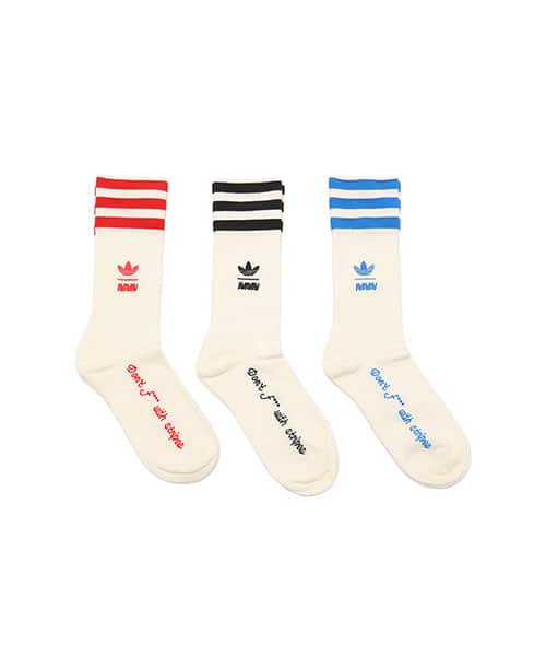 adidas by Avavav CREW SOCKS 3PACK クリームホワイト/ブラック/ベタースカーレット/ブルーバード