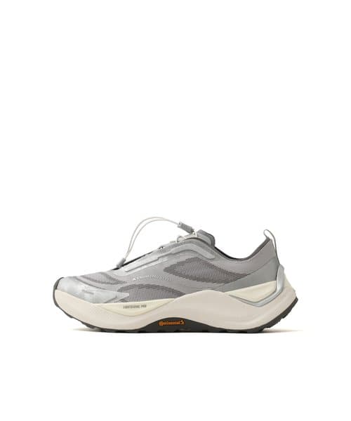 adidas HOLO PEAK