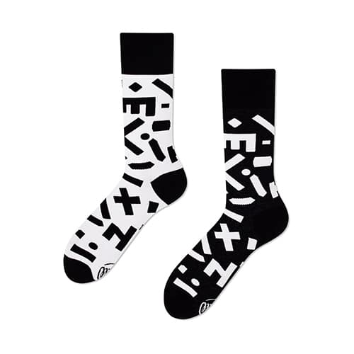 MANY MORNINGS Regular Socks Random Forms 20FA-I