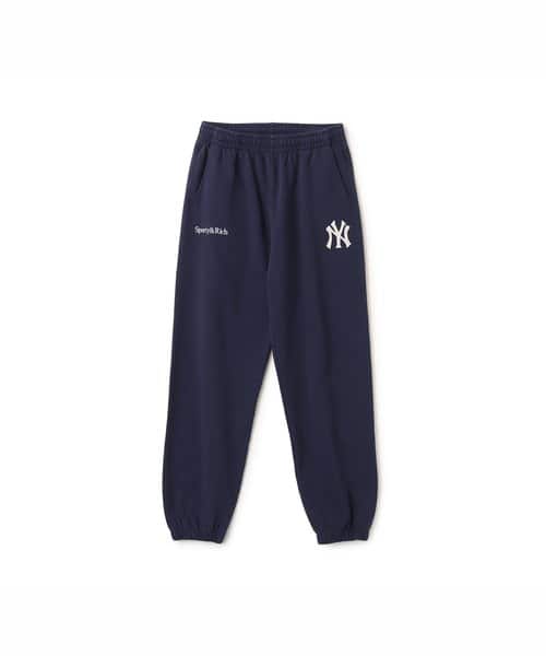SPORTY＆RICH Heritage Yankees Serif Sweatpant Dark Navy - ネイビー