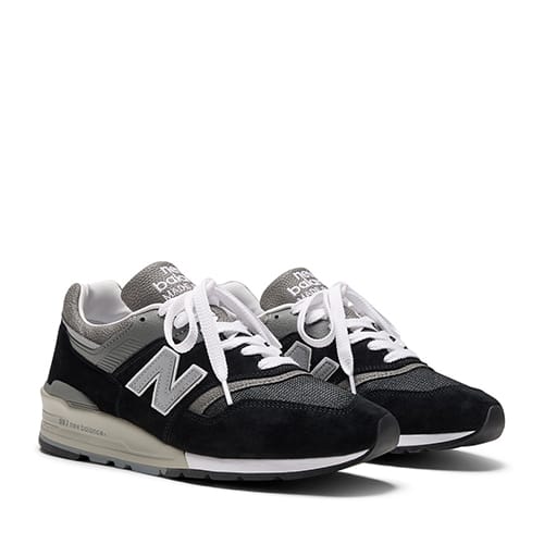 "New Balance U997BK"