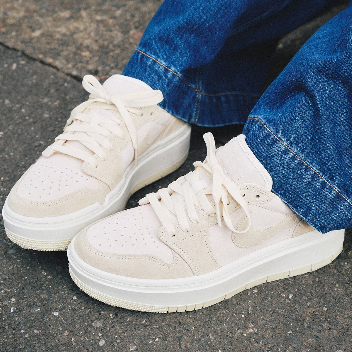 JORDAN BRAND WMNS AIR JORDAN 1 ELEVATE LOW SAIL/COCONUT MILK