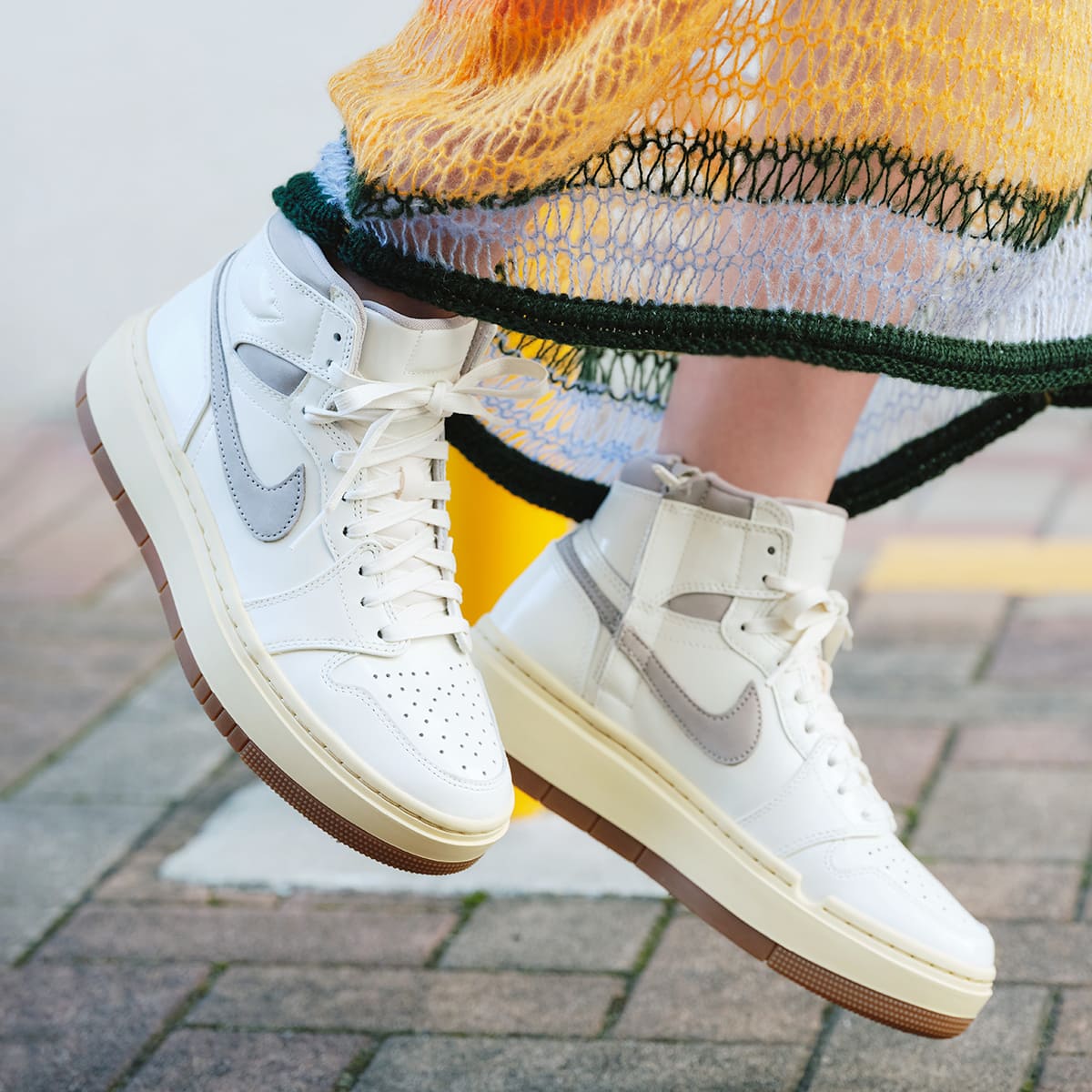 Nike WMNS AirJordan1 High Elevate 23.5cm