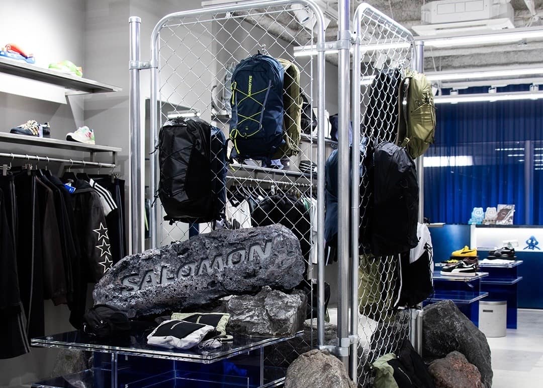 SALOMON BACKPACK POP-UP​ at atmos Shinsaibashi