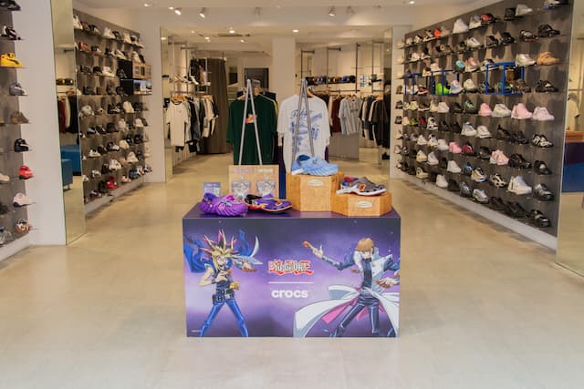 crocs × 遊戯王 POP UP at atmos Ikebukuro
